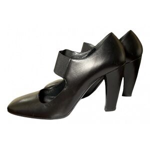 Prada black leather heels - Size 39